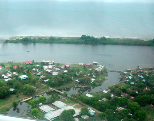 Honduras - Mosquitia - Barra Patuca vu d'avion